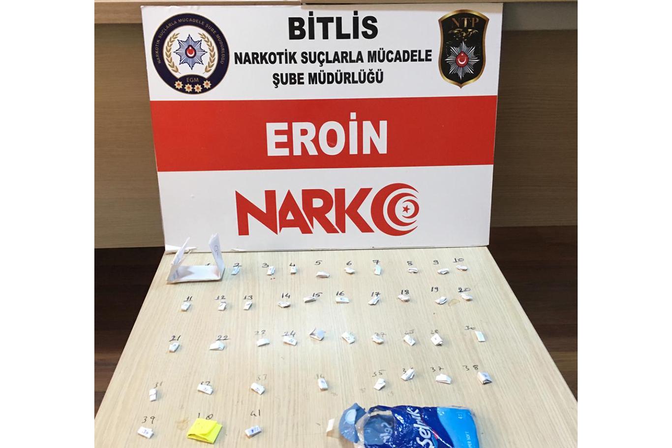Bitlis'te uyuşturucu operasyonu: 3 gözaltı